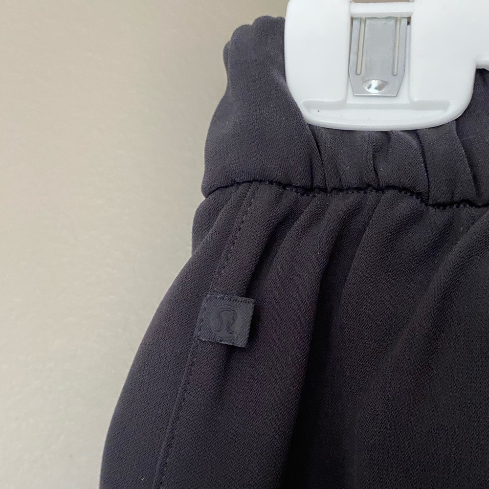 NWT LULULEMON Noir Wide-Leg Tie-Waist High Rise Flowy Crop Pants Black Size 2 - Picture 6 of 8